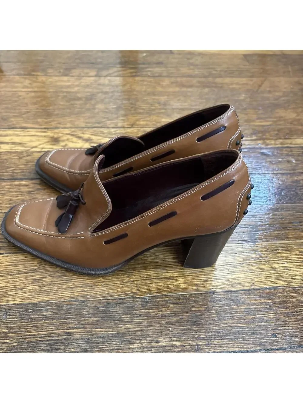 Tods Women's Brown and Tan Loafer